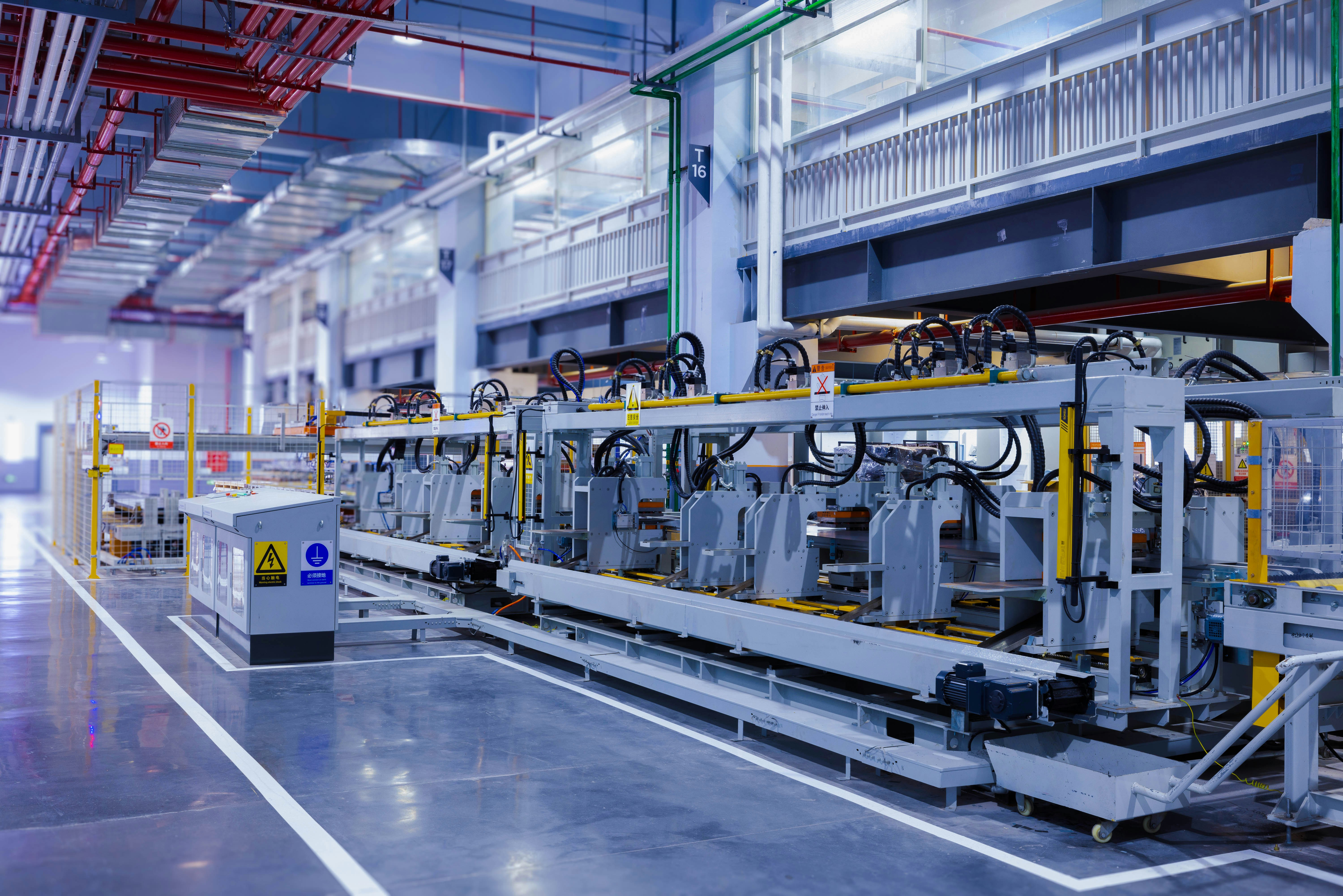 Industrial machinery and lubricant application at GIDC Vapi facility